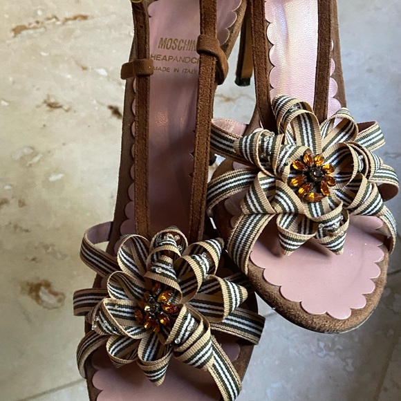 Moschino flower sling back sandal - Picture 2 of 11